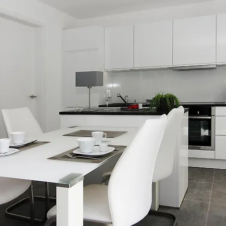 Am Yachthafen In Feriehus *